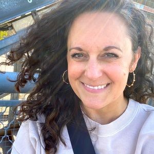 Meet your Posher, Lindsey